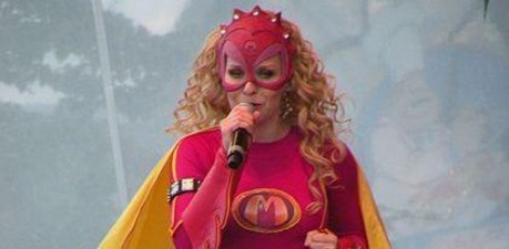 Zwemmen met Mega Mindy