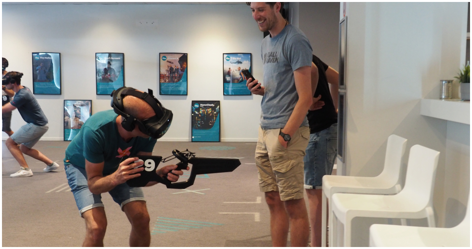 Met een VR-bril op vergeet je even waar je bent. Foto: Redactie DagjeWeg.NL